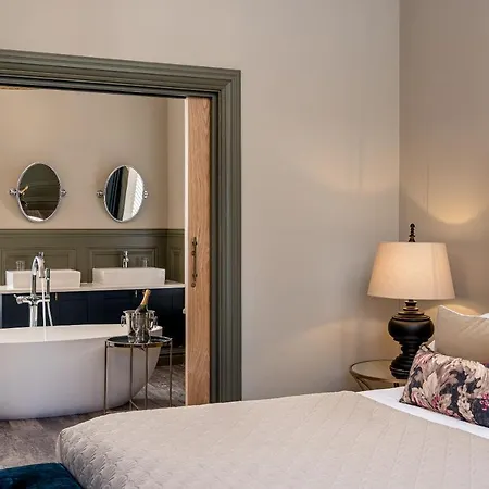 Hotel The Fleece Richmond
