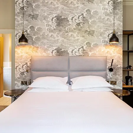 The Fleece Richmond Hotel 4*