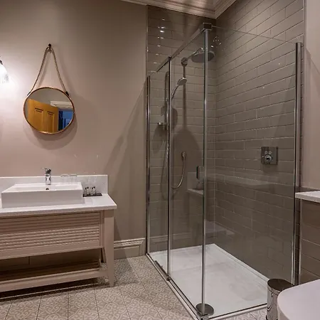 Hotell The Fleece 4*