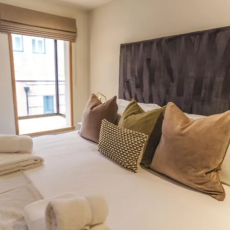 Hotell The Fleece 4*